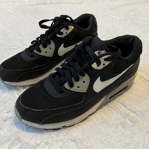 Nike Air Max Black Sneakers